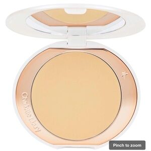 Charlotte Tilbury Airbrush Brightening Flawless Finish in Tan DEEP color